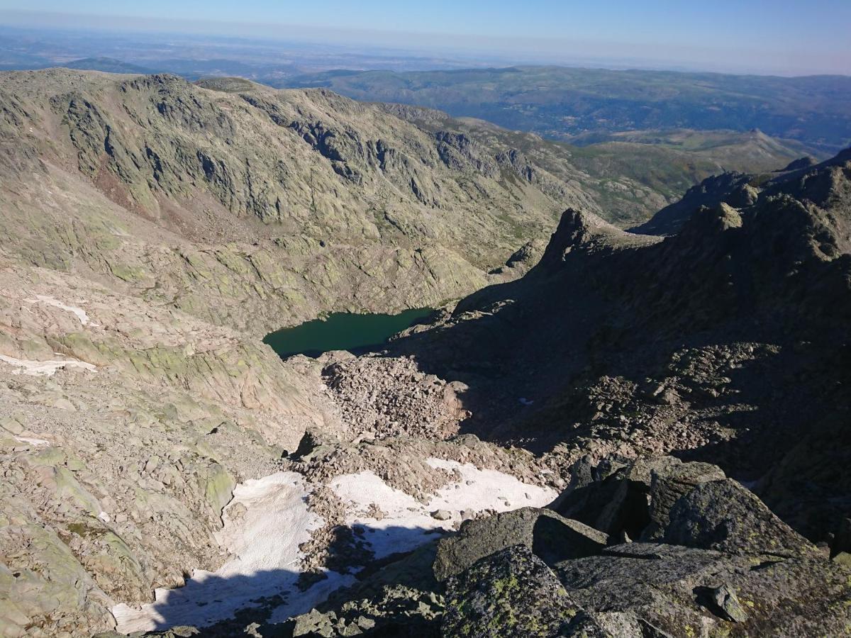 Cara Norte De Gredos Ойос-дель-Эспино Экстерьер фото